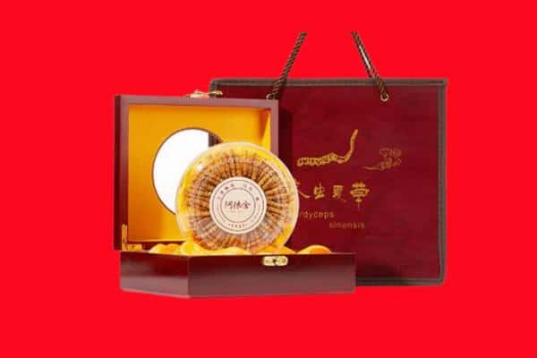 收购资讯:桦甸市回收冬虫夏草是按克吗